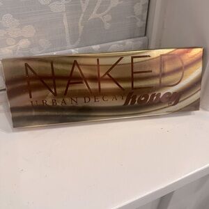 NIB Urban Decay Naked Honey Eyeshadow Palette